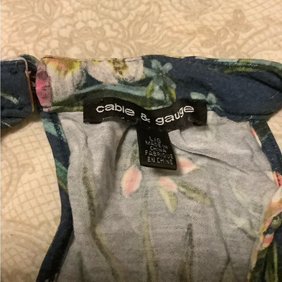 Cable & Gauge large top comfortable stretchy - Picture 3 of 3